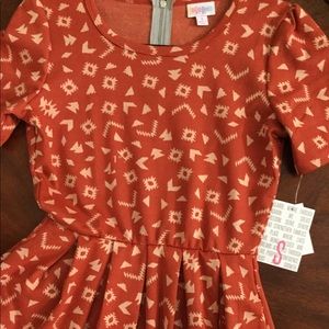 Lularoe Amelia